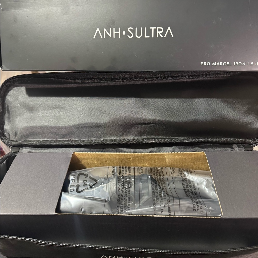 New in box Anh x Sultra Pro Marcel Iron 1.5 Inch